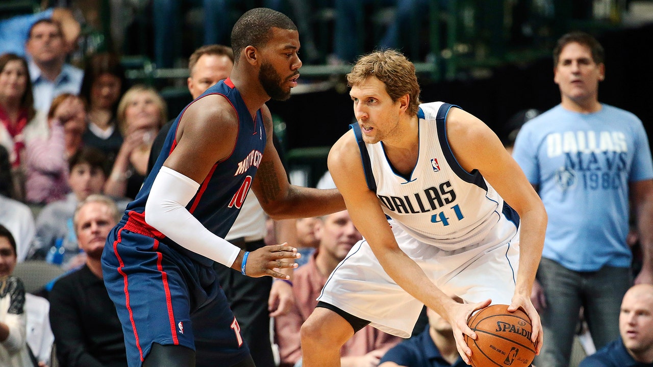 Nowitzki, Harris help Mavs top Pistons